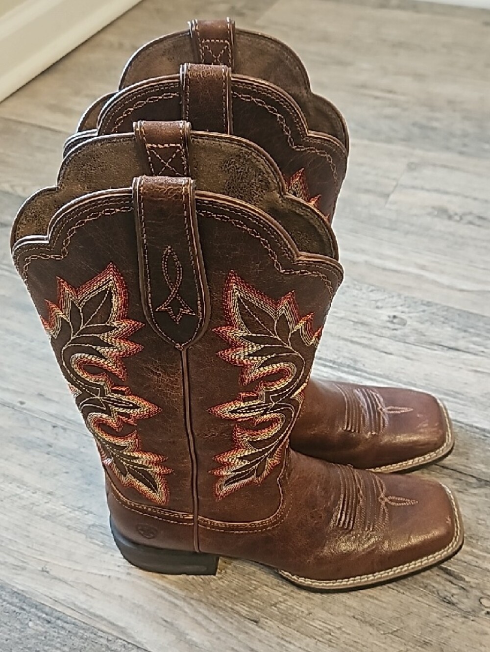 Ariat Brown Leather Western Boot Interior Detail - Picture 3 of 10